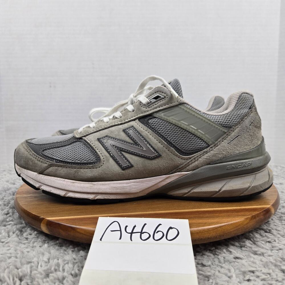 New Balance Mens 11D 990v5 Grey Suede Athletic Casual Gym Daily Sneaker M990GL5